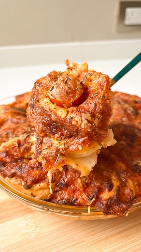 1.6M views · 56K reactions | PIZZA ROLLS CON CENTRO DE SALCHICHA,...