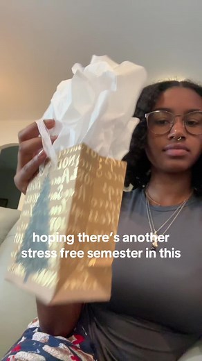 is dean’s list in here?? #college #academicweapon