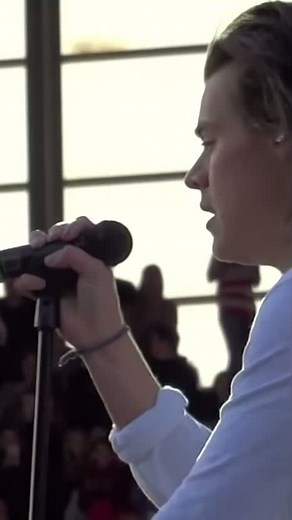 This owns me #harrystyles #midnightmemories #1D