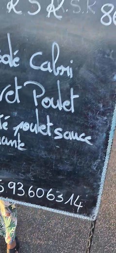 11K views · 373 reactions | Bonjour à tous voici le menu de ce mardi nous vous souhaitons un bon café et bon courage pour la journée n'hésitez pas à passer vos commandes au 06 93 60 63 14 à partir de 7h jusqu'à 19h30 et prise de commande | KSk snack Karene et Shiva | Facebook