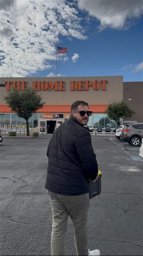 De ida y vuelta y a lo que vas… 👍🏼 #nogales #arizona #travel #homedepot #walmart | Rueda Kegel