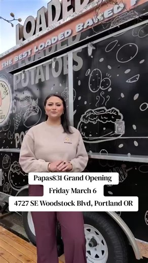 we are so excited! we are giving away 30 spiral potatoes to the first 30 customers 🤍