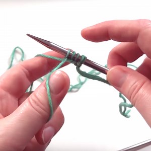 Long Tail Cast On Using Both Ends of Yarn — Blog.NobleKnits