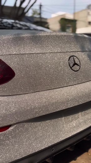 #lordwrapper #diamond #glitter #carwraps #carwrapsmx #wrapping #blingbling #sparkle #swarovski #crystals #brillos #brilló #wrapper #wraps #paintisdead #wraps#carwrapping #wrappingcar #luxury #envelopamento #rotulacion #ploteovehicular #ploteodeautos