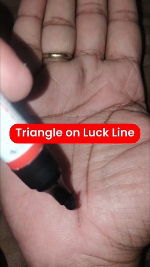 Do You Have Triangle on Luck Line? #palmistry #jyotish #astrology #trending #fbreels2025ツ #reelsviralシ #reelsfbシ #fbreelsfypシ゚ #astro #astrologer | AM Palmistry
