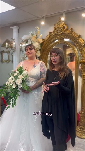When should you start wedding dress shopping? 🤍