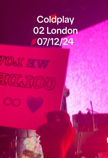 @coldplay @O2 Arena (official) #coldplay #02 #jinglebellball