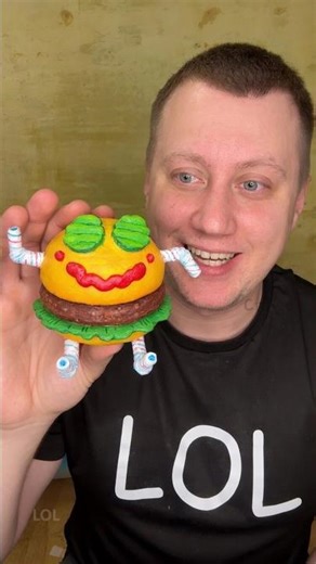 Tutorial: How to Make a Krabby Patty 🍔❓