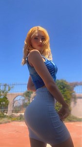 167 reactions | squats 欄 tight dresses | Rosy | Facebook