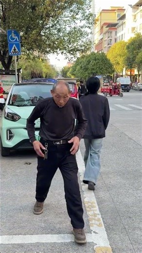 Hilarious Dog Pranks! 😂 Must-See Comical Moments