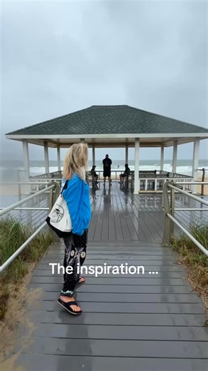 I’ve always loved this view, and it’s iconic for those who know Spring Lake and its boardwalk. From inspiration to drawing to totes & wine bags…can’t get enough. Hanging onto to summer with both hands! #springlake #springlakeboardwalk #springlakenj #jerseyshore #monmouthcounty | Murphy Wood Art