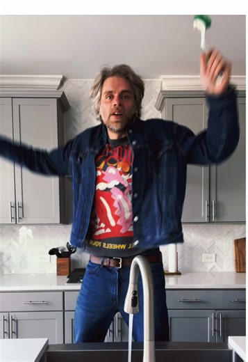 Flash Dance: Celebrating 80s Music for Gen X