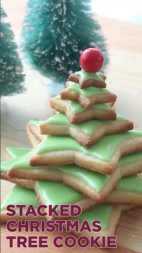 Stack star-shaped cookies to create a cute, delicious Christmas tree!