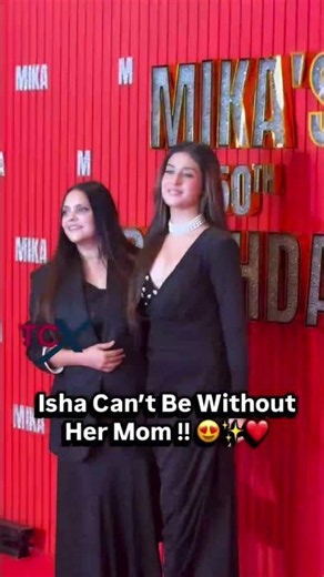 Isha Malviya With Mom At Mika Singh’s 50th Birthday Bash