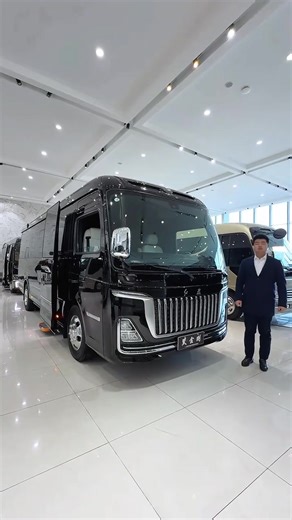 Toyota Sienna 7-seater minivan #ToyotaSienna #ToyotaCommercialVehicle