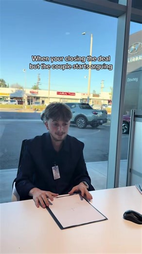 When your trying to finish the deal… but then the couple starts arguing 🥲 📍 Downey Hyundai 7550 Firestone Blvd, Downey, CA 90241 📞 562-231-0100. #downeyhyundai #dealershiptiktok #salesman #dealertok #carsales