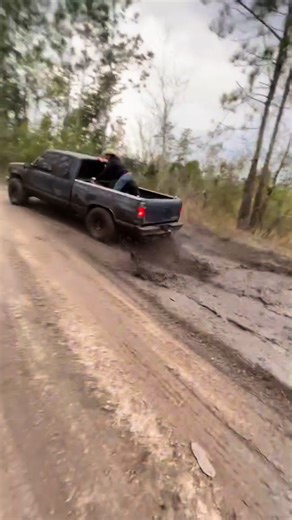 #mudding #dig #k1500 #chevy #350smallblock