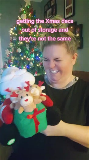 Comparing Christmas Plush Toys: What's Changed?