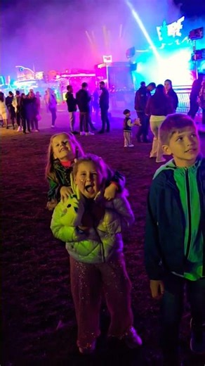 Wild Fun Fair with Fire & Fireworks🔥🎆 #kpop #funfair #wild #crazyride #fireworks #shorts #family