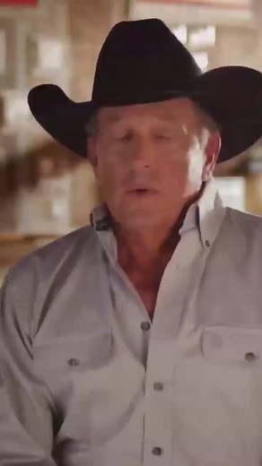 George Strait Throwback Interview at O'Reilly's Thomas Crossroads