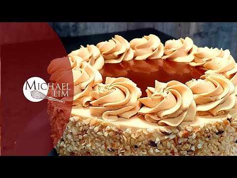 Caramel Cake Frosting Using Homemade Mascarpone & Caramel / Michael Lim