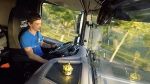 HGV shortages: Why European drivers don't want to come back to the UK