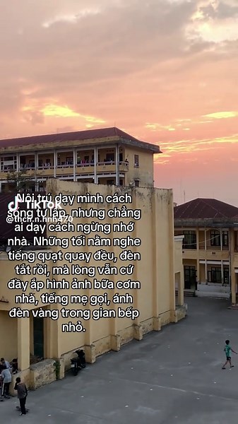 #xuhuong Học ntrú!