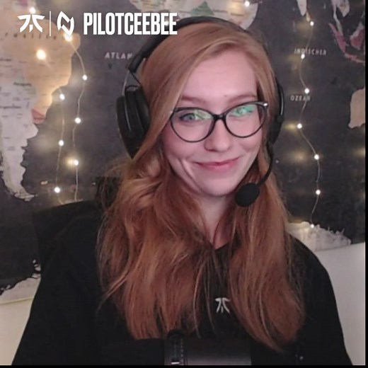 Fnatic on Instagram: "Time to celebrate Fnatic Network sounding crisp thanks to @shure and the Shure MV7 microphone! 🎉 Want to sound as good as them and level up your stream? Comment below with a link to your streaming channel and comment why you deserve a microphone UPGRADE 💪 We’ll announce the winner in 1 week’s time! 😁"