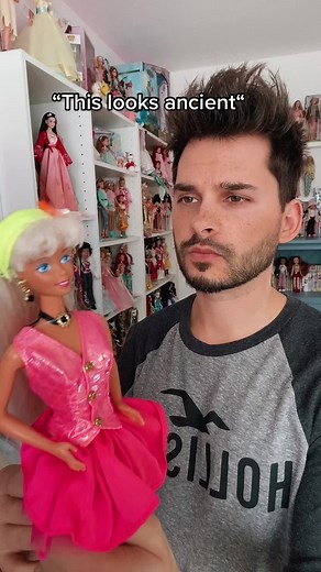 Cut n style Barbie 1994 #collector #barbiecollector #dudewithdolls #dollcollector #cutnstylebarbie #fyp #foryoupage