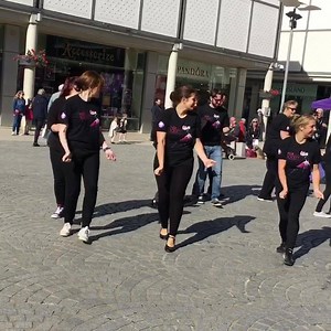 How fantastic are the cast of High High, High Society - the new show at @theatreroyalbse - catch them until around 2pm today in Charter Square - keeping you entertained, with a bit of pezzazz! 💃🏼🕺🏼🎭🎫 #communityspotlight #arcshoppingcentre #burystedmunds #arcbury #weloveshopping @melody_management #show #theatreroyal #highsociety | Arc Shopping Centre