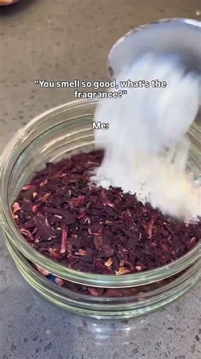 Diy body scrub #bodyscrub #beautyproducts #skincare #handmadefacemask