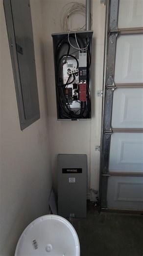 Watch Why You Need the Generac 200 Amp Automatic Transfer Switch on Amazon Live