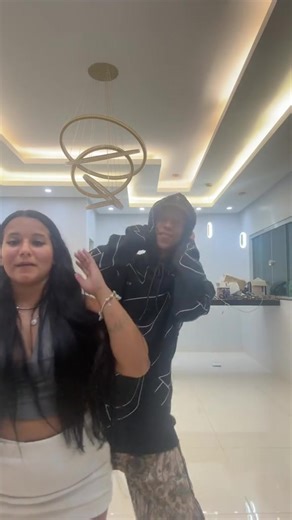 🕺