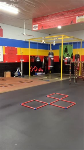 Keith Johnson | The #SquareFit Creator on Instagram: "Square-Fit is future of boxing and conditioning! Get in line! #boxing #conditioning #sports #power #strengthtraining #personaltraining #boxingcoach #boxingworkout #boxing"