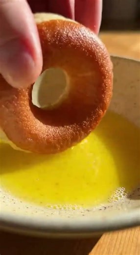 Easy Air Fryer Donuts Recipe | 5 Minute Biscuit Dough Hack (ASMR)