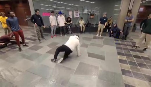 Dollar menu jam prelims