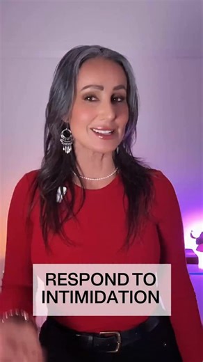 When someone tries to intimidate you, don’t react, redirect. Stay calm, slow your voice, and shut it down with confidence using my 3 step power response #respond #communicationskills #interpersonalskills #boundaries #difficultpeople | Liz Rose