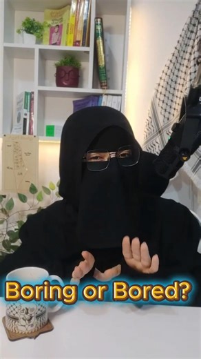 Boring or Bored? 🤔 #adjectives #grammar