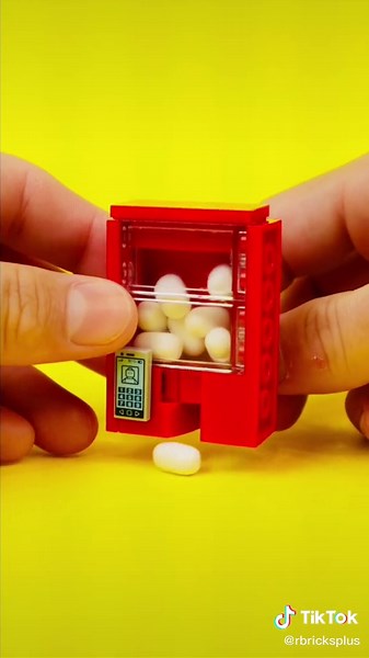 WORKING LEGO Tic Tac Machine - tutorial on my YouTube channel (R Bricks) - #lego #legos #legomachine #tictacs #legomoc #legomocs #diy #machine #bricks