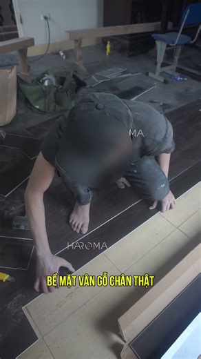 Thi công sàn nhựa hèm khóa cải tạo nền nhà chống mối mọt bong tróc | Sàn nhựa giả gỗ | Lê Hạ Haroma