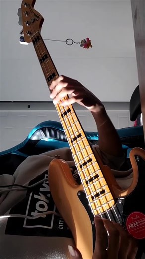 lo prometi so aqui está, elegi este cover de roki porque me gusta más sinceramente #xyzbca #cover #bass #fyp #miku #rinkagamine #roki #mikitoP #mafumafu #soraru #vocaloid #pjsekai