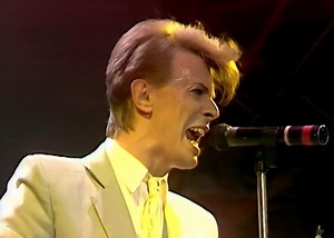 David Bowie hilariously impersonates Lou Reed, Bruce Springsteen and more back in 1985