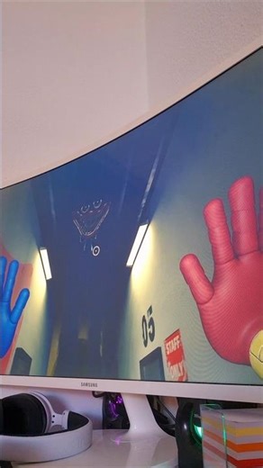 watch the video of me playing poppy playtime