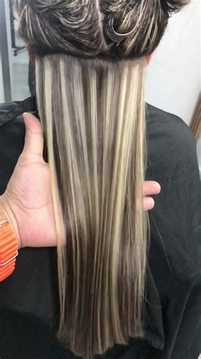 Mechas Platinadas en Bogotá: Cambio de Look Perfecto