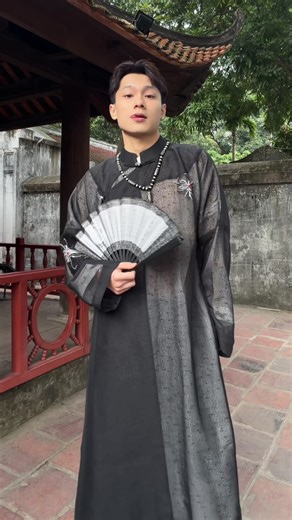 Mặc Áo Dài Đón Tết: Gợi Ý Mẫu Đẹp