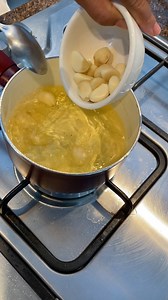 19M views · 309K reactions | #receita #comida #receitasgabsemcasa #alho | Receitas Gabs em Casa | Facebook