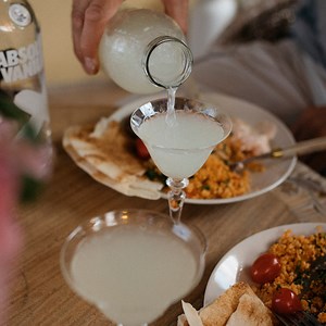 Bon Bon cocktail recipe - Absolut Drinks