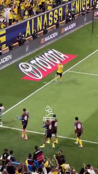 🚨 Cristiano Ronaldo returns from injury and scores a crucial penalty for Al Nassr. 🇸🇦966 career goals reached.@Rtiban1 🎥