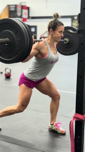 Barbell Reverse Lunge - Personal Trainer Demo