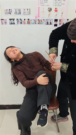 E3527 Stimulating the🤣🍂🤭🌈on the fingers is very beneficial for the body's meridians!